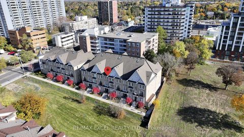 Photo 2 at 8 - 39 Drewry Avenue, Newtonbrook West, Toronto