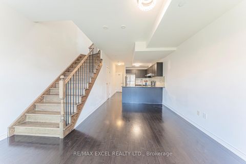 Photo 13 at 8 - 39 Drewry Avenue, Newtonbrook West, Toronto