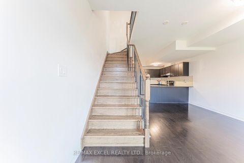 Photo 17 at 8 - 39 Drewry Avenue, Newtonbrook West, Toronto