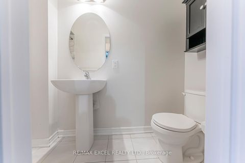 Photo 19 at 8 - 39 Drewry Avenue, Newtonbrook West, Toronto