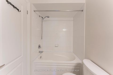 Photo 35 at 8 - 39 Drewry Avenue, Newtonbrook West, Toronto