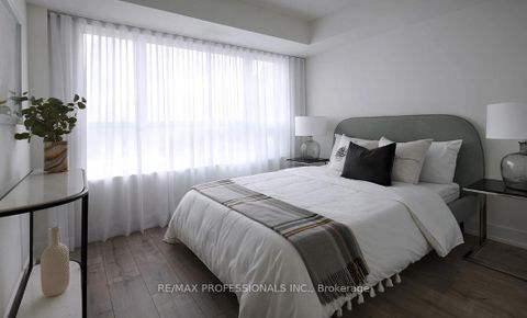 Photo 12 at 1305 - 10 Eva Road, Etobicoke West Mall, Toronto