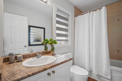 Photo 20 at 148 Gesher Crescent, Patterson, Vaughan