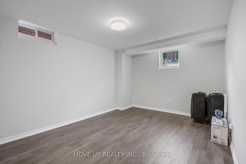 Photo 30 at 148 Gesher Crescent, Patterson, Vaughan