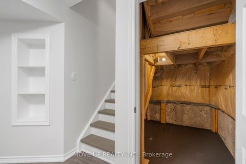 Photo 32 at 148 Gesher Crescent, Patterson, Vaughan