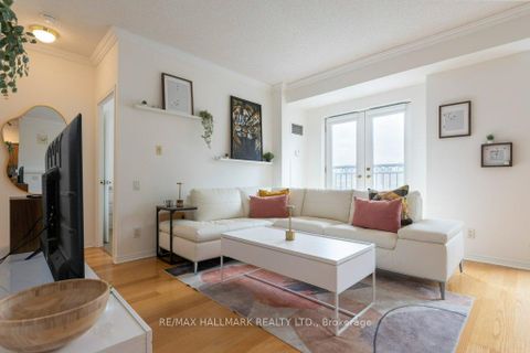 Photo 6 at 701 - 120 Lombard Street, Yonge Corridor, Toronto