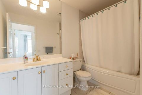 Photo 12 at 701 - 120 Lombard Street, Yonge Corridor, Toronto