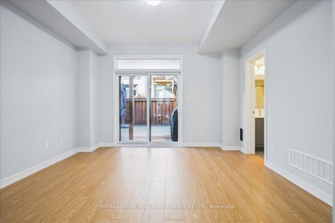 Photo 3 at 310 Squire Crescent, GO Glenorchy, Oakville