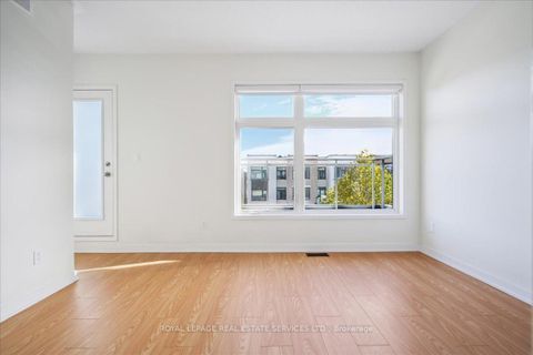 Photo 16 at 310 Squire Crescent, GO Glenorchy, Oakville