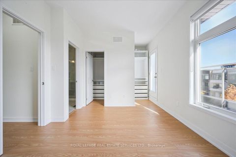 Photo 17 at 310 Squire Crescent, GO Glenorchy, Oakville