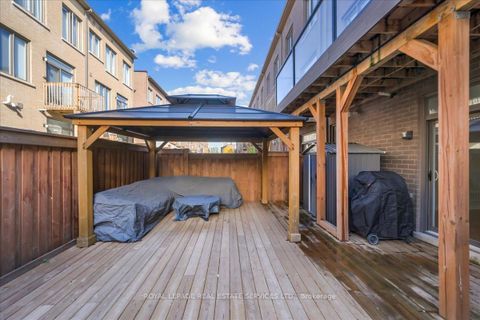 Photo 25 at 310 Squire Crescent, GO Glenorchy, Oakville