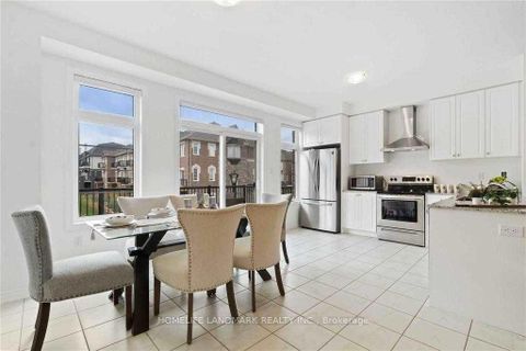 Photo 12 at 6D Parker Avenue, Oak Ridges, Richmond Hill