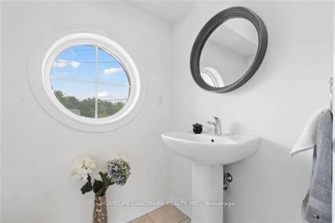 Photo 22 at 6D Parker Avenue, Oak Ridges, Richmond Hill