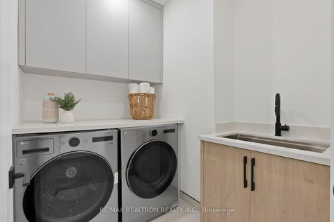 Photo 28 at 18 Glen Eden Crescent, Parkview, Toronto