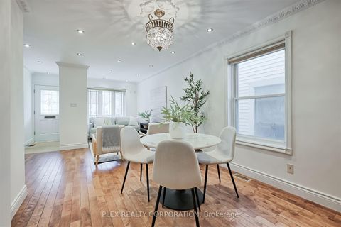 Photo 8 at 192 Coxwell Avenue, Coxwell, Toronto