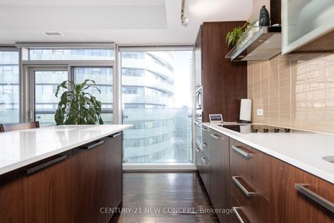 Photo 4 at 4610 - 12 York Street, Waterfront Communities C1, Toronto