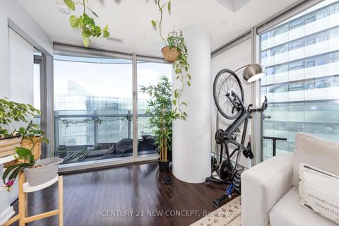 Photo 12 at 4610 - 12 York Street, Waterfront Communities C1, Toronto