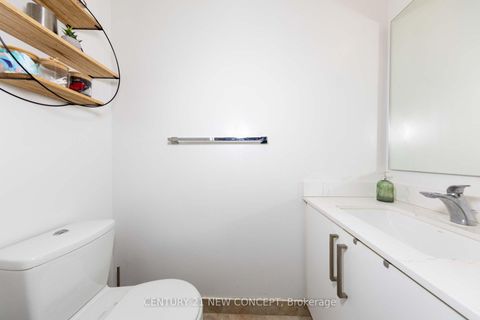 Photo 13 at 4610 - 12 York Street, Waterfront Communities C1, Toronto