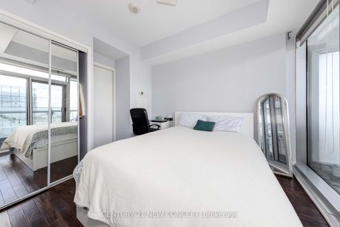 Photo 14 at 4610 - 12 York Street, Waterfront Communities C1, Toronto