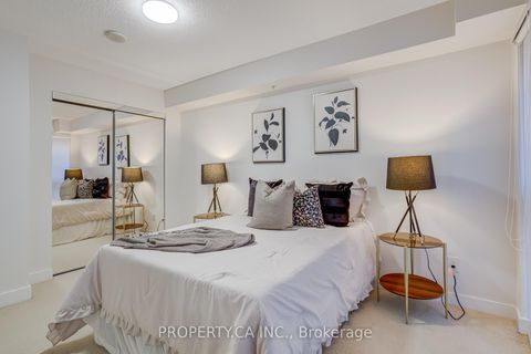 Photo 3 at 520 - 295 Adelaide Street W, Waterfront Communities C1, Toronto