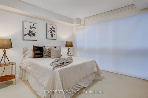 Photo 9 at 520 - 295 Adelaide Street W, Waterfront Communities C1, Toronto