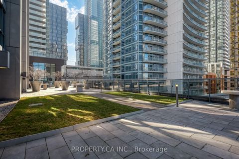 Photo 20 at 520 - 295 Adelaide Street W, Waterfront Communities C1, Toronto