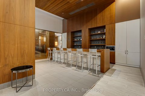 Photo 22 at 520 - 295 Adelaide Street W, Waterfront Communities C1, Toronto