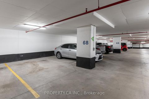 Photo 23 at 520 - 295 Adelaide Street W, Waterfront Communities C1, Toronto