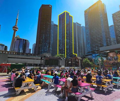 Photo 25 at 520 - 295 Adelaide Street W, Waterfront Communities C1, Toronto