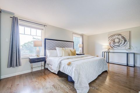 Photo 28 at 1307 Barberry Green, GA Glen Abbey, Oakville