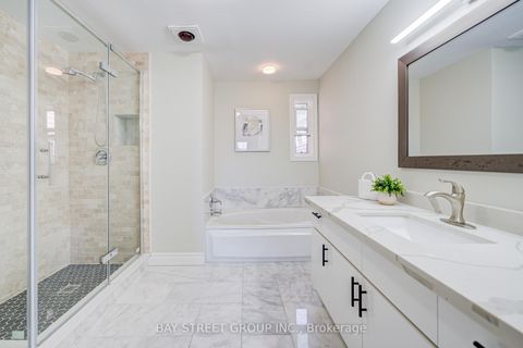 Photo 30 at 1307 Barberry Green, GA Glen Abbey, Oakville