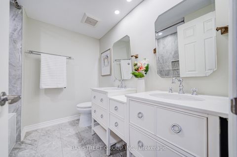 Photo 33 at 1307 Barberry Green, GA Glen Abbey, Oakville