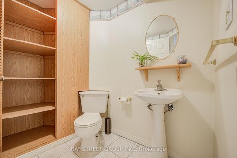 Photo 37 at 1307 Barberry Green, GA Glen Abbey, Oakville