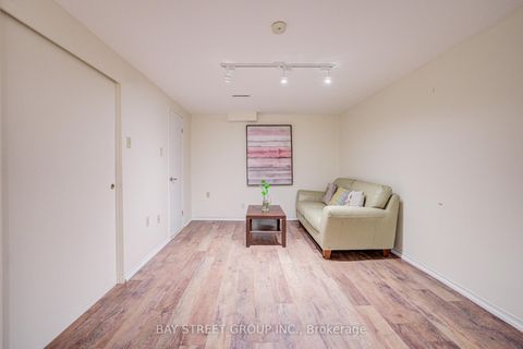 Photo 39 at 1307 Barberry Green, GA Glen Abbey, Oakville