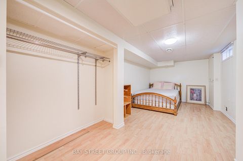 Photo 42 at 1307 Barberry Green, GA Glen Abbey, Oakville