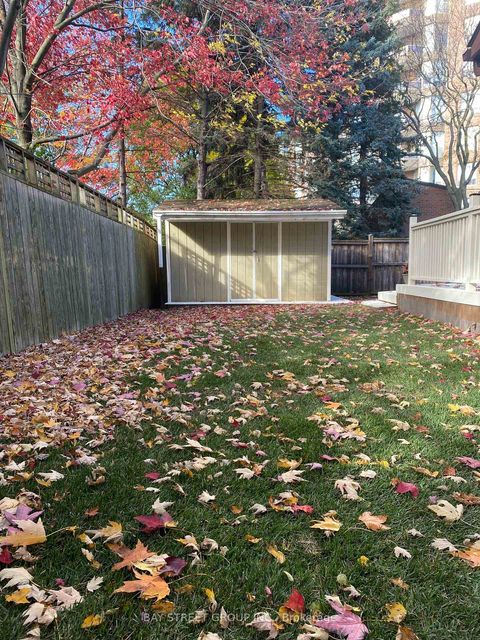 Photo 45 at 1307 Barberry Green, GA Glen Abbey, Oakville