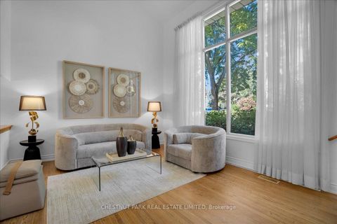 Photo 6 at 36 Tangmere Road, Don Mills, Toronto