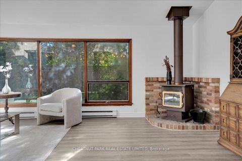 Photo 10 at 36 Tangmere Road, Don Mills, Toronto