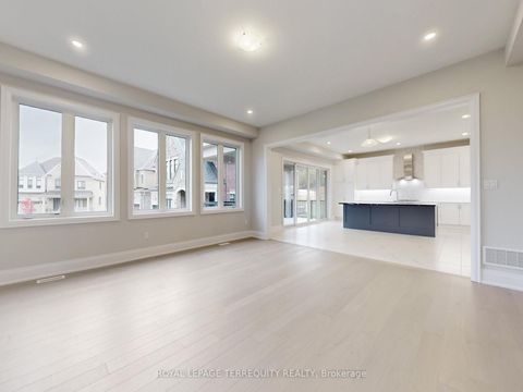 Photo 11 at 161 Cranberry Lane, Aurora Highlands, Aurora