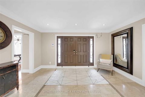 Photo 4 at 27 Dorwood Court, Islington Woods, Vaughan