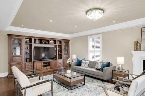 Photo 14 at 27 Dorwood Court, Islington Woods, Vaughan