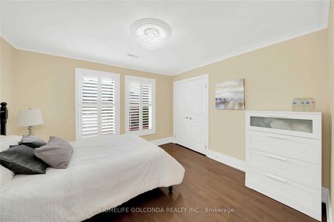 Photo 28 at 27 Dorwood Court, Islington Woods, Vaughan