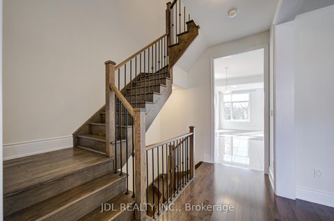 Photo 8 at 94 Carrville Woods Circle, Patterson, Vaughan