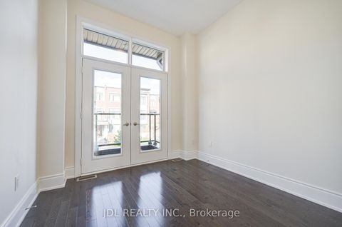 Photo 13 at 94 Carrville Woods Circle, Patterson, Vaughan