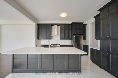 Photo 20 at 94 Carrville Woods Circle, Patterson, Vaughan