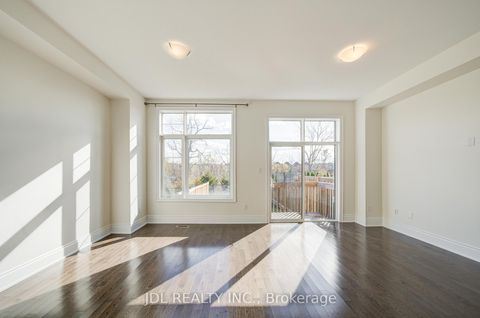 Photo 24 at 94 Carrville Woods Circle, Patterson, Vaughan