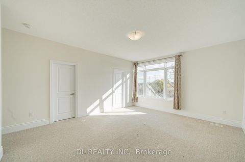 Photo 32 at 94 Carrville Woods Circle, Patterson, Vaughan