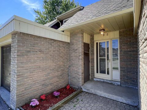 Photo 2 at 22 - 341 Military Trail, Morningside, Toronto