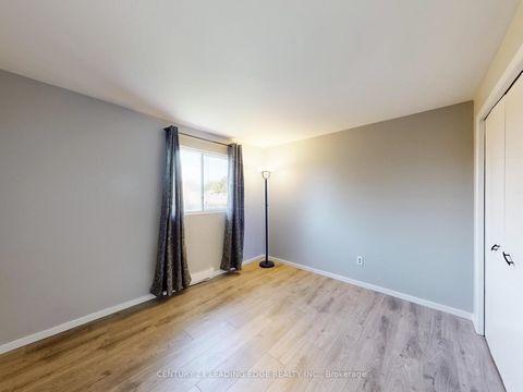 Photo 20 at 22 - 341 Military Trail, Morningside, Toronto