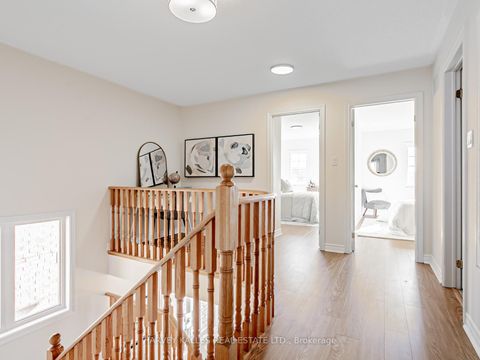 Photo 26 at 11 - 700 Summeridge Drive, Patterson, Vaughan